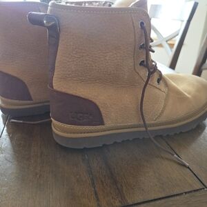 UGG Men’s Tan and Brown Leather Lace-Up Boots Waterproof